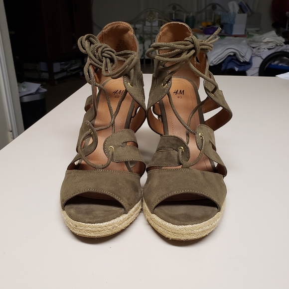 H&M cork sandals size 8 1/2 - Picture 3 of 9